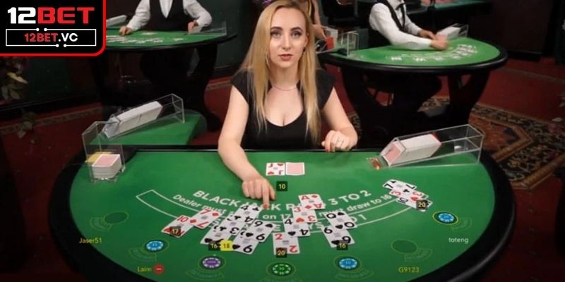 Cách Chơi Xì Dách 12BET - Bí Quyết Chinh Phục Game Hấp Dẫn 3 Chia sẻ về cách chơi xì dách cơ bản cho anh em